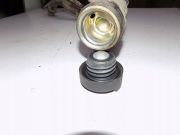фото thumb №4, Toyota rav4 i 94-00 2.0 труба заливання пального заливна горловина