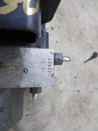 фото thumb №8, Насос abs twingo iii 476605476r