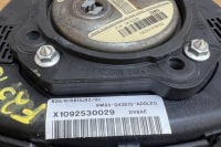 фото thumb №13, Подушка безопасности водителя jaguar xf x250 9w83043b13 3.0l дизель 155kw 2009