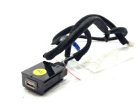 фото thumb №1, Роз'єм usb hyundai elantra vii 96120-aa010 з'єднувач