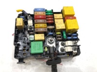 Купити Коробка запобіжників citroen c4 picasso 2 9804848580 хетчбек 1.2, фото thumb