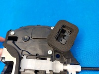 фото thumb №10, Skoda kamiq 2023 r 1.5 tsi 110kw замок дверь левый задняя 10a839015b