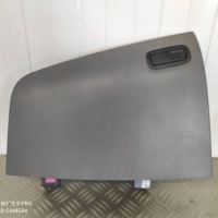 Купити Кришка багажника бардачка верхнього renault trafic iii opel vivaro b 1305536xgt, фото thumb