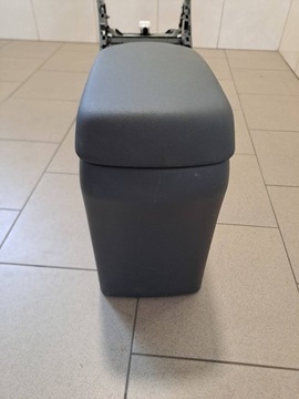 фото thumb №6, Hyundai kona i 17-23r туннель средний подлокотник 84620-k4510
