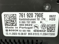 фото thumb №10, 761920790e спідометр  volkswagen touareg iii 2024 2967cm3 дизель