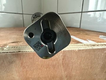 фото thumb №7, Вал распределительный вал выпускной 06l109087a vw audi a3 a4 cjx cnc chh