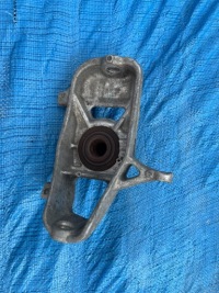 Поворотный кулак ступица левая перед ferrari f149 458 italia 812 Оригинал, фото thumb