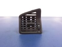 фото thumb №1, Volvo s60 i v70 решітка обдув консолі ліва eu