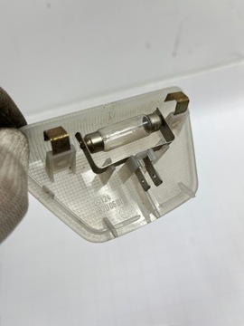 фото thumb №6, Задняя лампа освещение кабины стойка c mercedes w124 универсал 1248200601