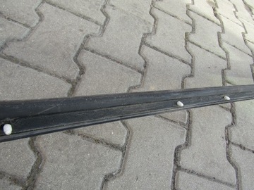 фото thumb №13, 5 mercedes w124 85-89 права планка порогова прокладка накладка na поріг