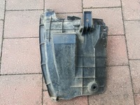 фото thumb №1, Toyota avensis t27--- kombi підкрилок бризковик задня лівий