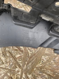 фото thumb №15, Mercedes w206 направляющая перед бампера кронштейн