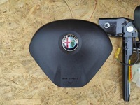 фото thumb №10, Панель приладів консоль панель приладів alfa romeo giulietta lift