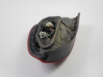фото thumb №9, Toyota corolla 8 e11 97-02 лампа зад задняя левая hb 3d + вкладка 1220-76587l