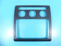 фото thumb №2, Рамка радіо консолі vw caddy iii 2k 03-10 2k0858061b