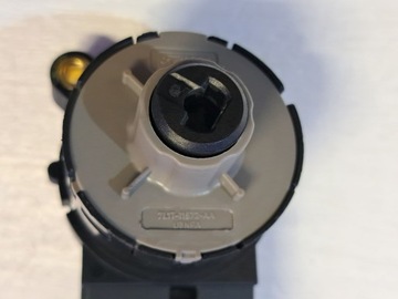 фото thumb №5, Lincoln navigator 2011 замок запалювання