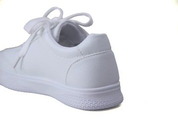 Lekkie adidasy 40/24,9cm bez wzoru