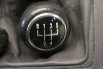 фото thumb №4, Тунель середній ручка vw polo iv