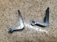 фото thumb №1, Volvo xc40 петли дверь левый перед kpl 31457071 31424585 oryg.