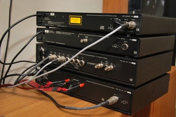 Naim NAC 102, NAP 180+ pilot