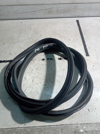 фото thumb №1, Bmw 1 f40 прокладка кузовна правий перед