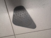 фото thumb №1, Накладка динамика правая audi a3 8l 8l0035420