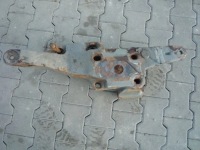 фото thumb №1, Кронштейн праве подушок кронштейн підрамник delfin volvo fh fm