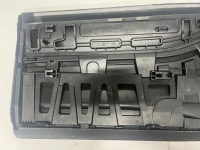 фото thumb №13, Молдинг, накладка дверь зад audi q-6/q6 e-tron правая 85h853970a 2.542