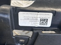 Другая часть салона tesla model x 105504804f Оригинал, фото thumb