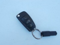 фото thumb №1, Ключ pilot корпус audi a3 8p 8p0837220d