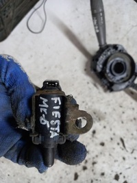 фото thumb №5, Клапан тиску ford fiesta mk5 1362002590