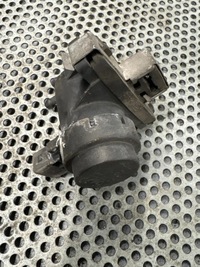 фото thumb №1, Клапан вакуумa trafic ii 8200015998