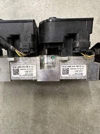 фото thumb №5, Блок клапанов кондиционера q8 e-tron 4m0816702a оригинал 4szt.