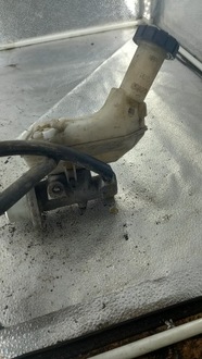 фото thumb №2, Помпа тормозная renault clio 8200129956b