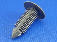 фото thumb №11, Клипса обивка mercedes