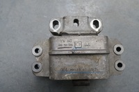 фото thumb №1, Vw beetle 5c jetta vi 1.6 tdi подушка двигуна