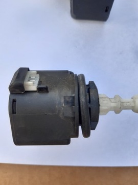 Электродвигатель регулировки фар VW Passat B6 Audio A3 A6 00883000