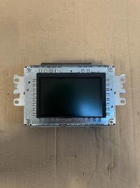 фото thumb №1, Екран дисплей монітор volvo v40 ii 2012-2018 31350695
