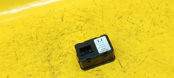 PRZEŁĄCZNIK 2XEL.SZYBY ASTRA II 98-09r 90561088