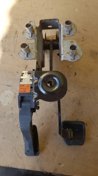 фото thumb №7, Педаль газа тормоза renault megane iii 465010015r