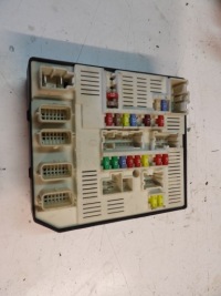 фото thumb №2, Модуль блок керування 284b68744r renault