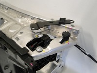 фото thumb №5, Mercedes c klasa w206 s206 206 отбойник капот ограничитель левый w pas передний