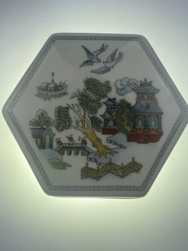 Фарфоровая шкатулка Wedgewood Bone China Chinese Legend