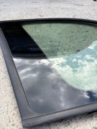 фото thumb №3, Toyota rav4 ii скло кузовна ліва лівий зад 5d