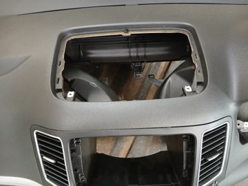 фото thumb №10, Панель раздаточная консоль vw sharan ii alhambra 7n английская англичанин