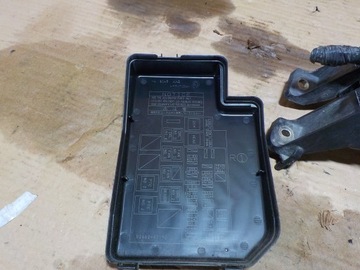 фото thumb №3, Toyota rav4 iii коробка запобіжників