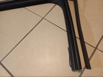 фото thumb №7, Скло двері права задня зад ford focus mk4 універсал