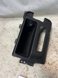 фото thumb №1, Jeep grand cherokee wk2 бардачок туннель среднего