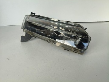 фото thumb №1, Лампа права фара верхня led dacia spring 21-