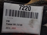 фото thumb №16, Колектор всмоктуючий vw passat b8 sedan 2016 2.0 dsg eu 04l129766aq 7220